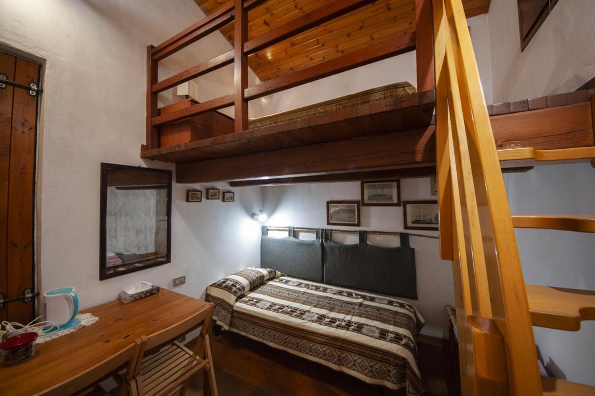 Grande Appartamento In Centro Pontedera Eksteriør billede