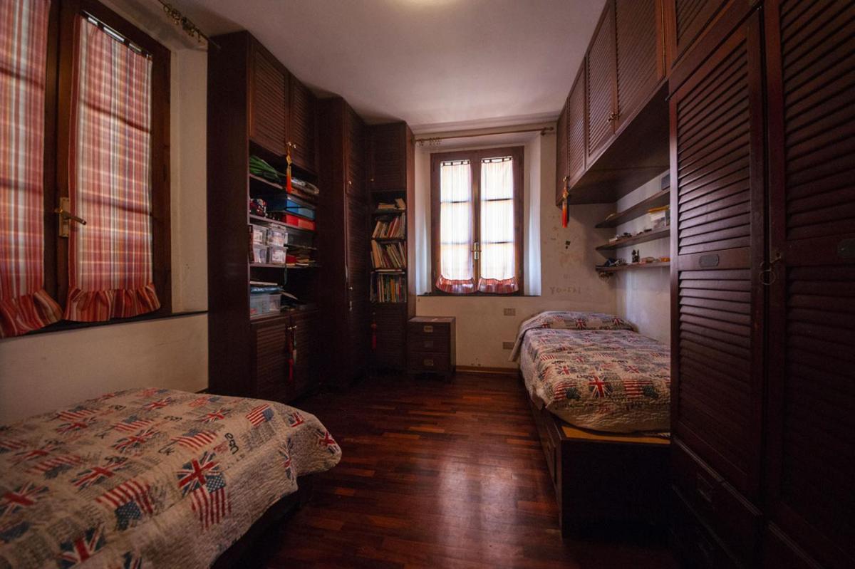 Grande Appartamento In Centro Pontedera Eksteriør billede