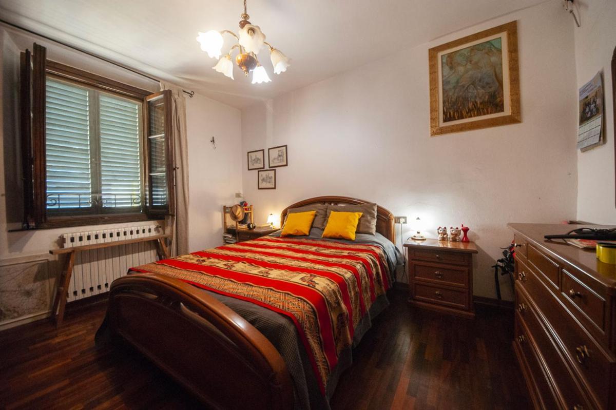 Grande Appartamento In Centro Pontedera Eksteriør billede